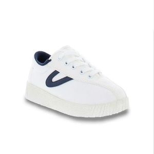 Brand New kids size 1 Tretorn casual sneakers